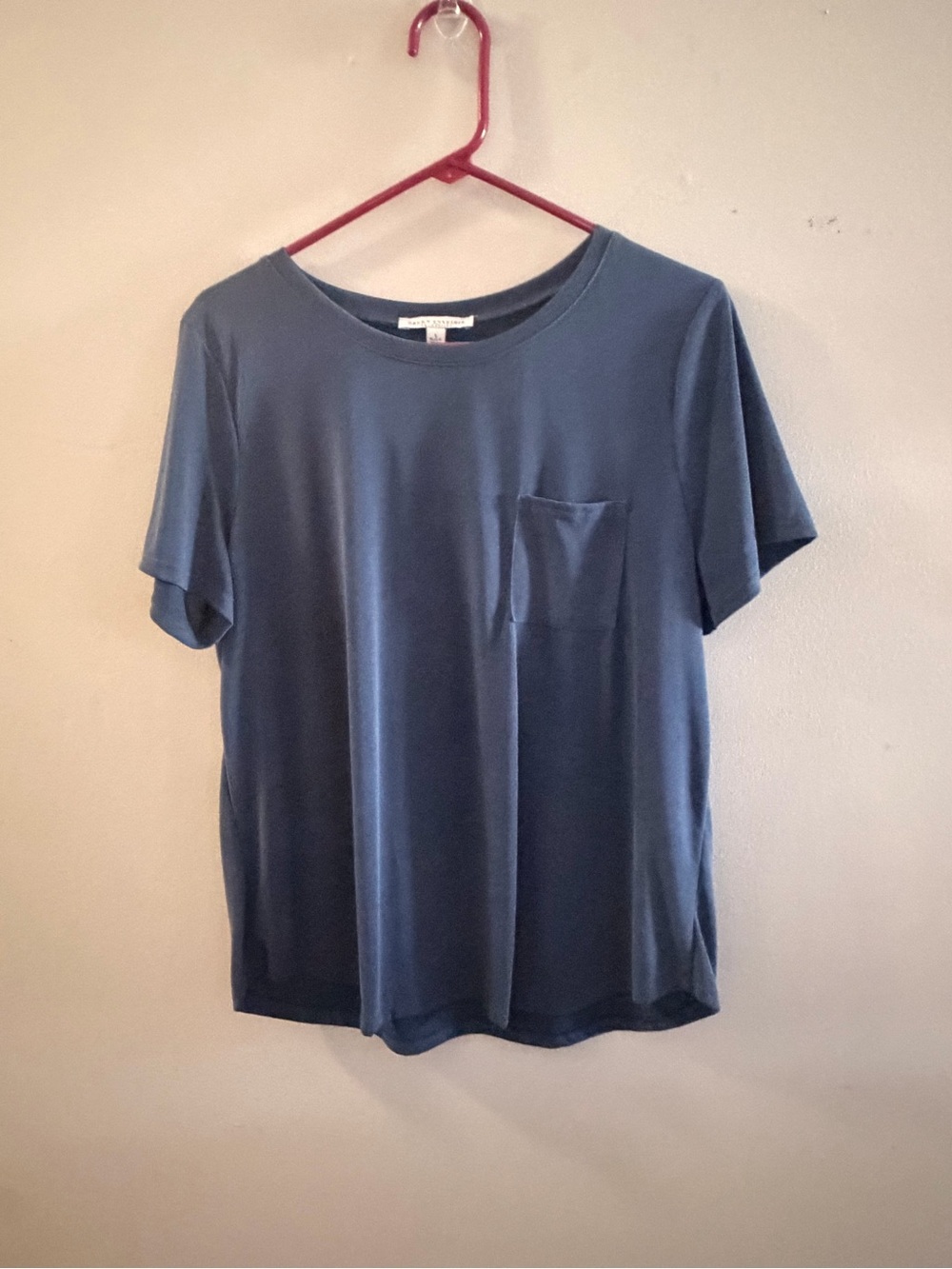 Green Envelope Navy Short-Sleeve Pocket Tee